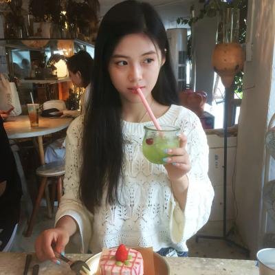 Celeb Five 会议中